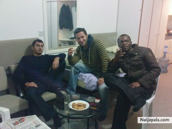  - click for next photo