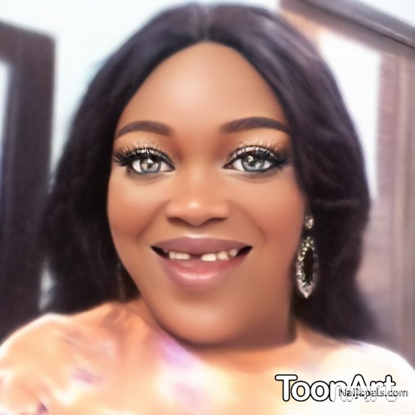 Pretty Cinderella 💞 - click for next photo