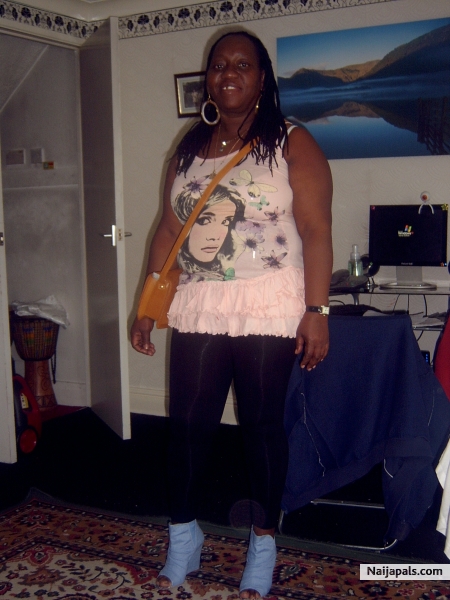  - click for next photo