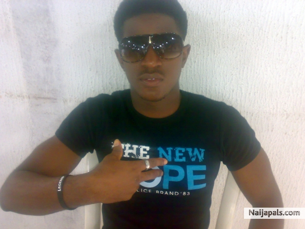 DATS ME - click for next photo