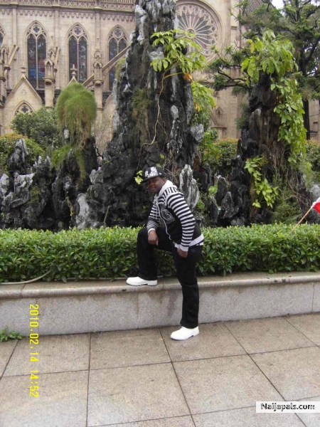  - click for next photo