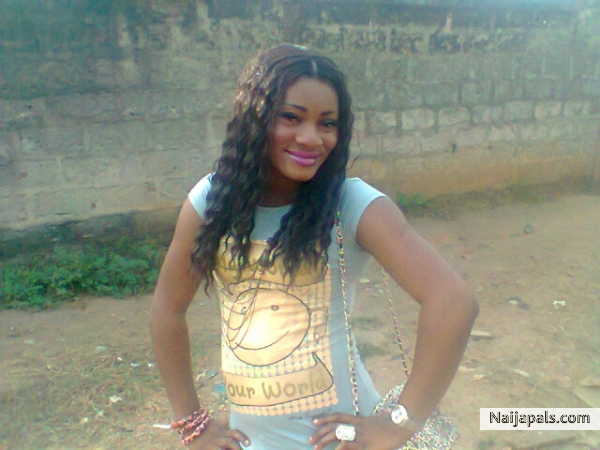 Cutie - click for next photo