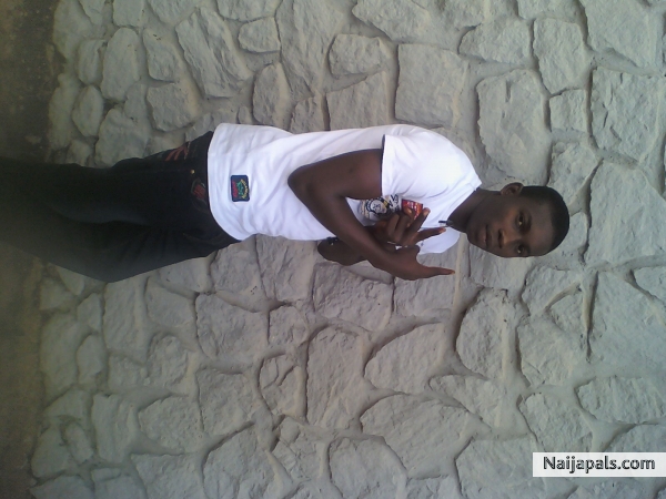 Hi - click for next photo