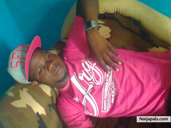  - click for next photo