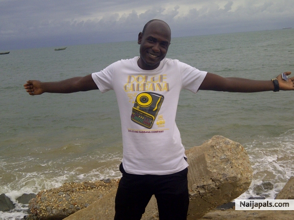 cotonou10 - click for next photo