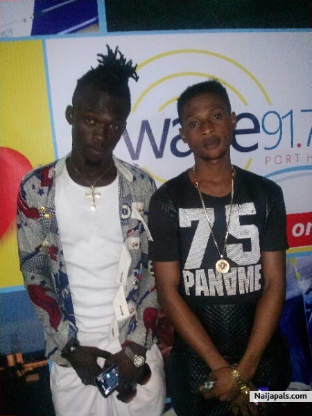 Nathan and Solo black at wave FM - click for next photo
