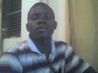 THIS IS EXBOY LATOGEE IN DA HOUSE!!!!! PEACE 2U ALL - click for next photo