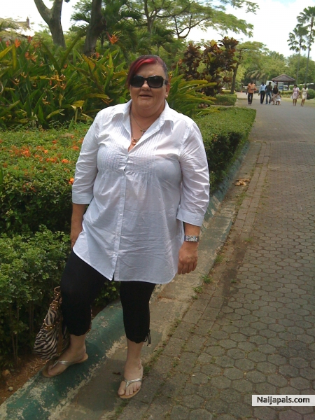  - click for next photo