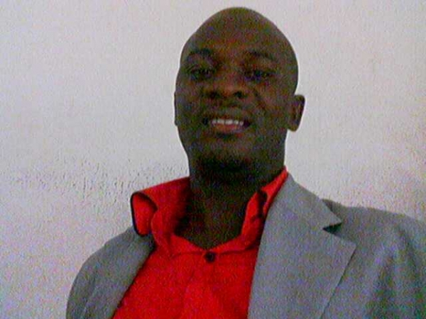 yemi - click for next photo