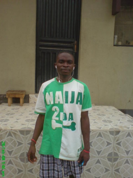  - click for next photo