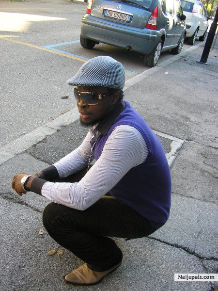  - click for next photo