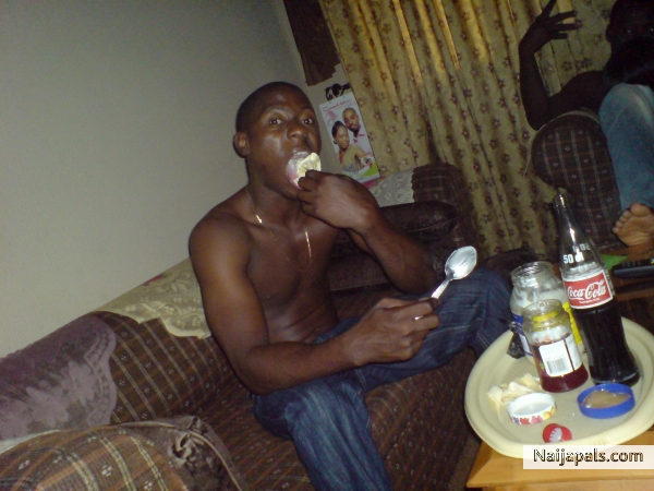 No B God??????????? - click for next photo
