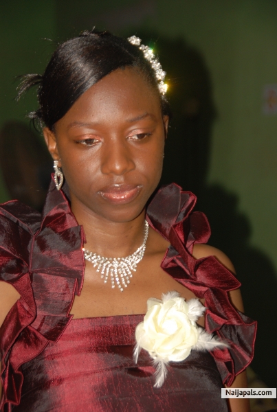 my lovely sis - click for next photo