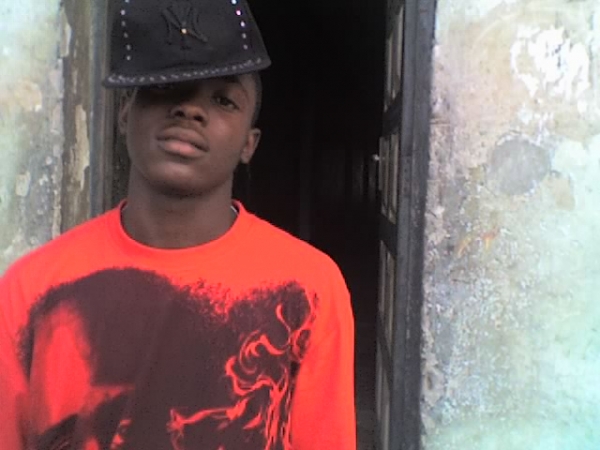  - click for next photo