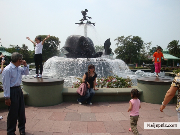  - click for next photo