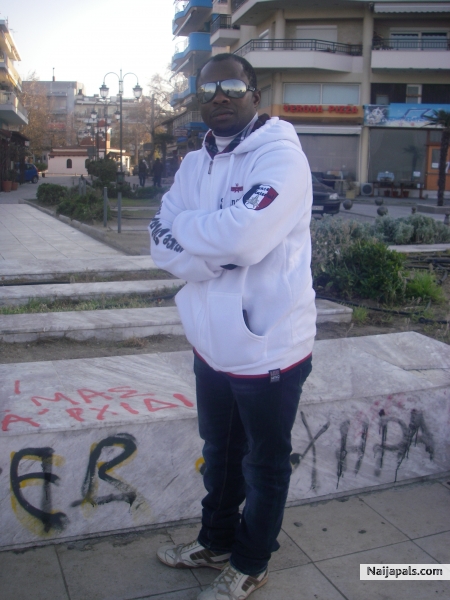  - click for next photo