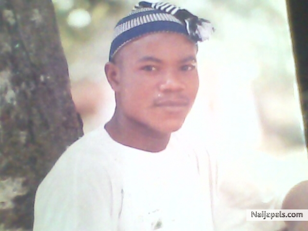  - click for next photo