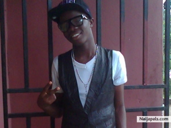  - click for next photo