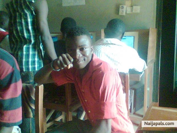  - click for next photo