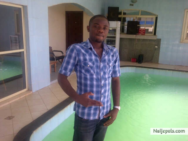  - click for next photo