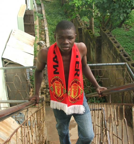 man u - click for next photo