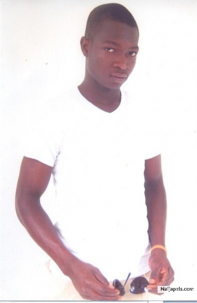  - click for next photo