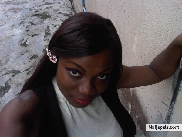 i luv me - click for next photo