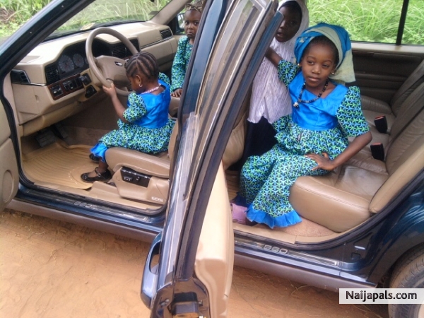 DEY AR MA PPLE LET DEM GO - click for next photo