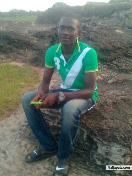  - click for next photo