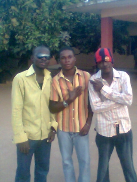  - click for next photo