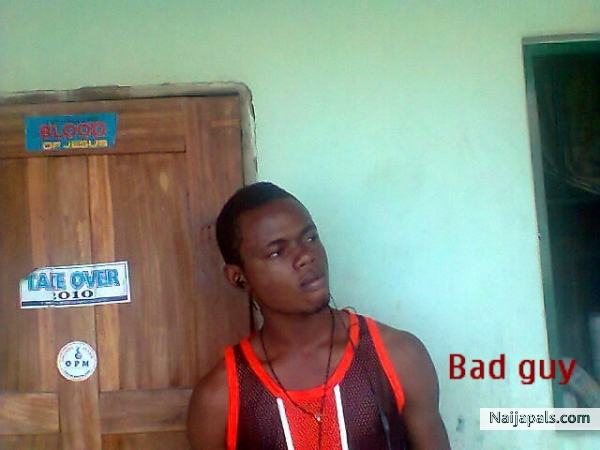  - click for next photo