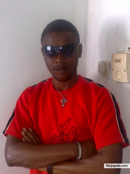 mua - click for next photo