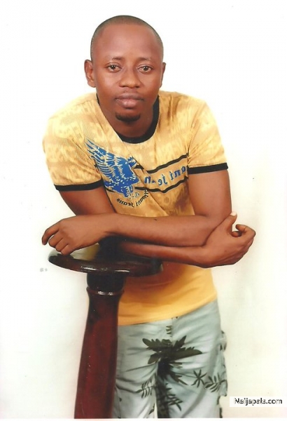  - click for next photo