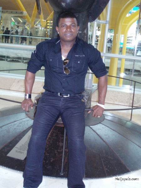  - click for next photo
