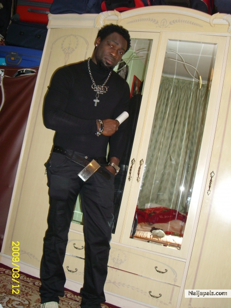  - click for next photo