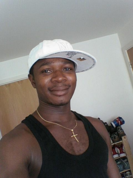  - click for next photo
