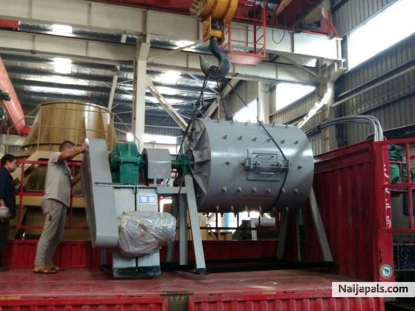 Intermittent ball mill - click for next photo