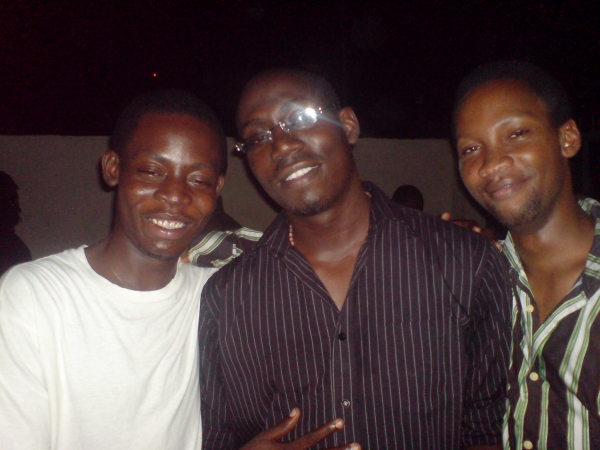 My Frndz - click for next photo