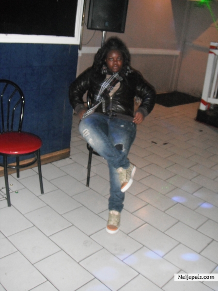  - click for next photo
