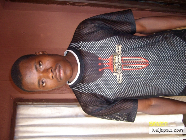  - click for next photo