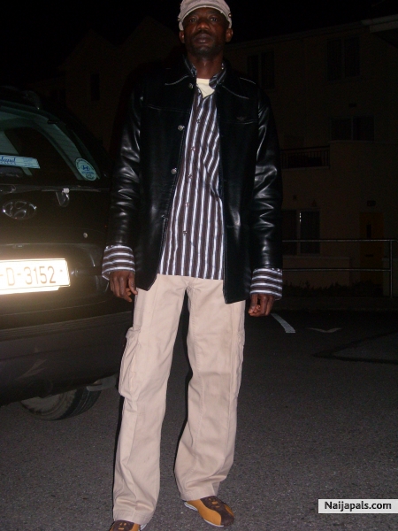  - click for next photo