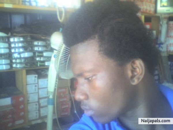 - click for next photo