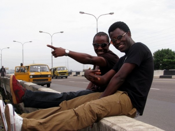 Anoff recordz shuttin dwn 3rd mainland bridge, Lasgidi. - click for next photo