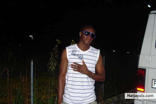  - click for next photo