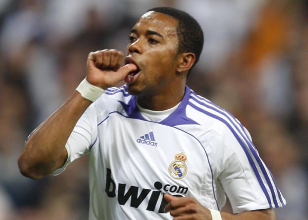 ROBINHO - click for next photo