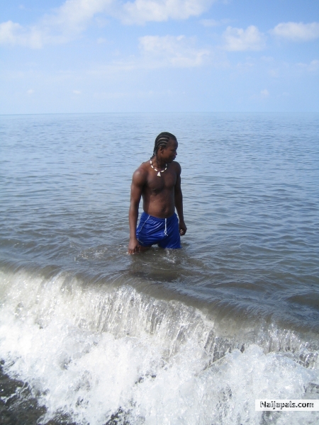  - click for next photo