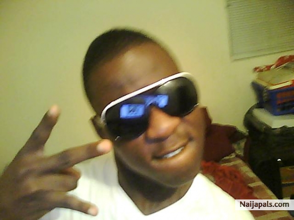 FACKIN BORED!!! - click for next photo