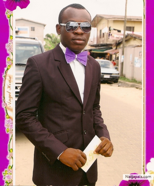  - click for next photo