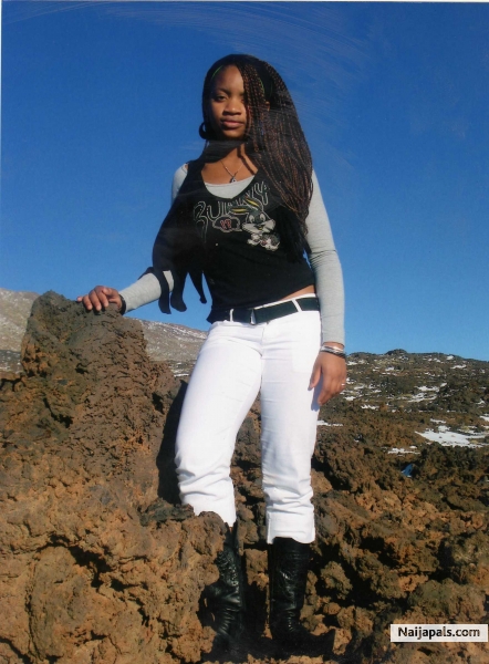  - click for next photo