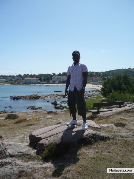 my elderst brother - click for next photo